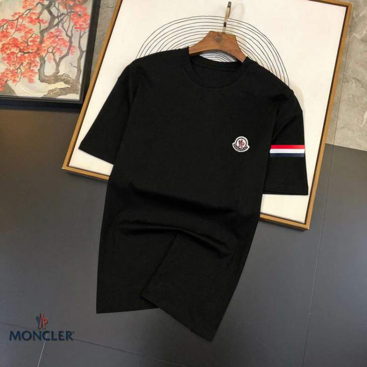 Picture of Moncler T Shirts Short _SKUMonclerM-7XL12yx035668